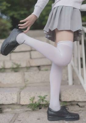 美丽的姑娘在线观看完整版