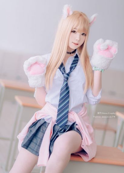 美女内内免费看