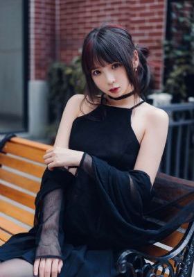 伦理年轻漂亮小